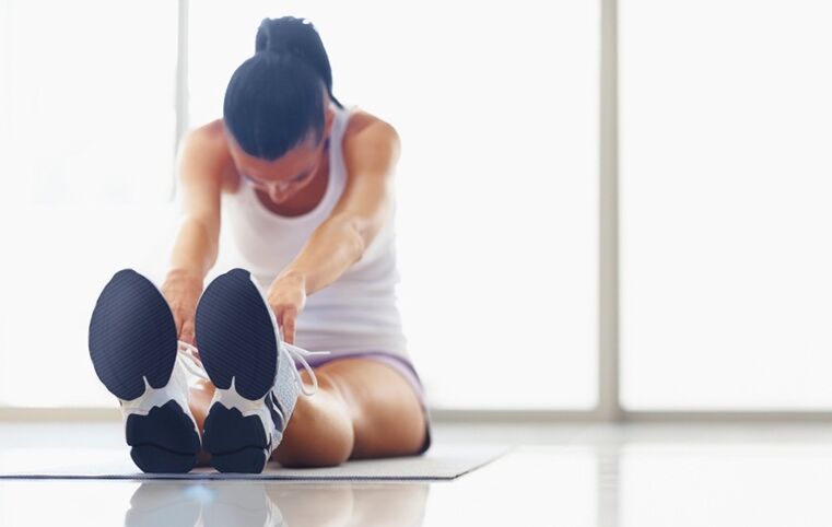 Încălziți-vă înainte de exercițiile de mărire a sânilor